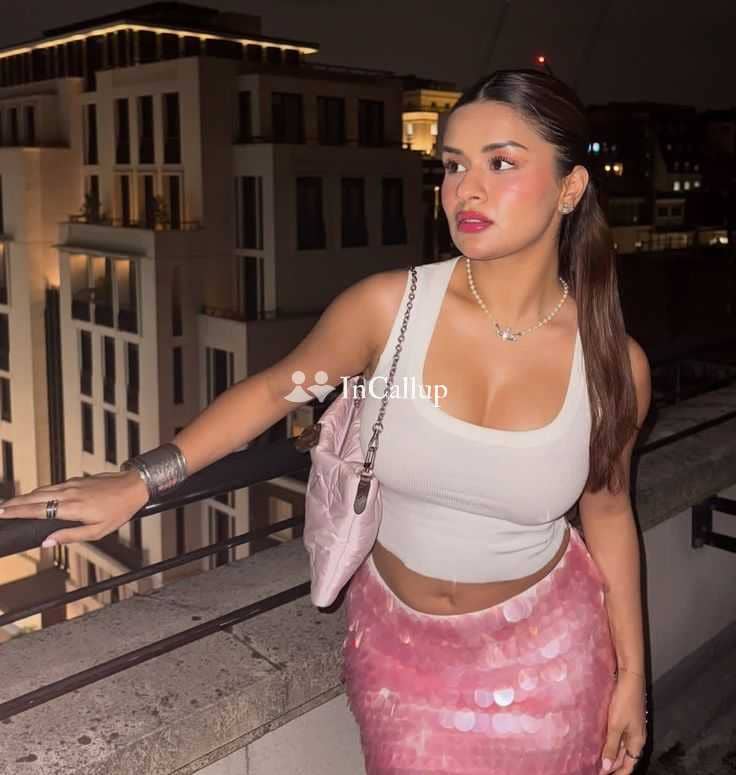 intimate oral anal girlfriend experience doggy style blowjob woman on top companion - Call Girls in Chikmagalur