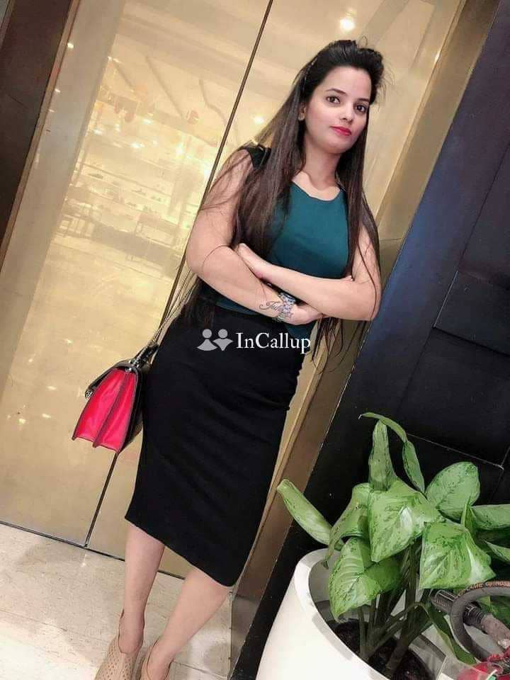 curvy neetu twenty two years old call girls currently in chitradurga available for girlfriend experience - Call Girls in Chitradurga