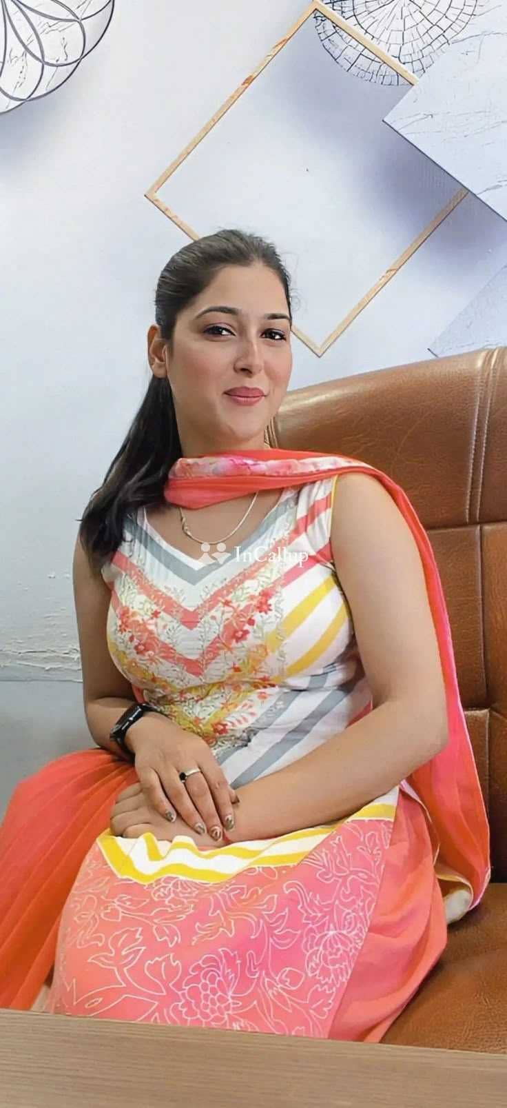 introducing priya a eighteen year old call girls ready to please available for both incall and outcall - Call Girls in Cooch Behar