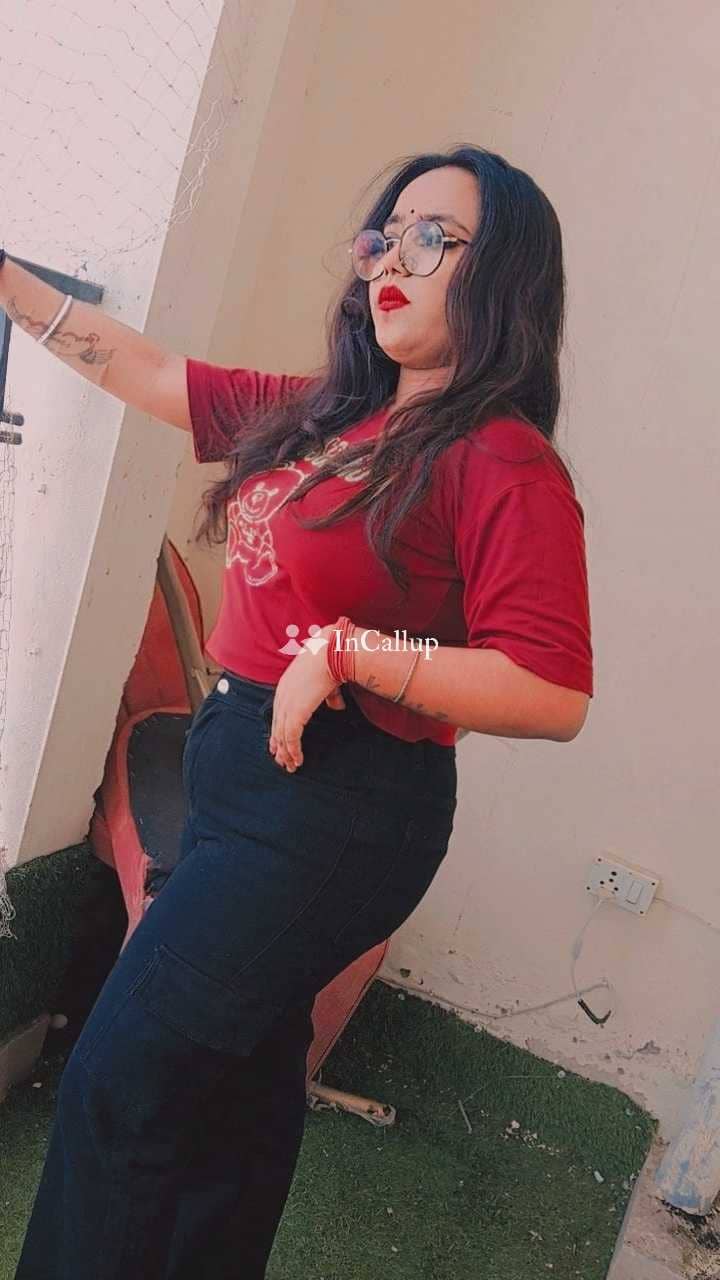 curvy riya twenty one years old call girls exclusive escort in cooch behar gorgeous - Call Girls in Cooch Behar