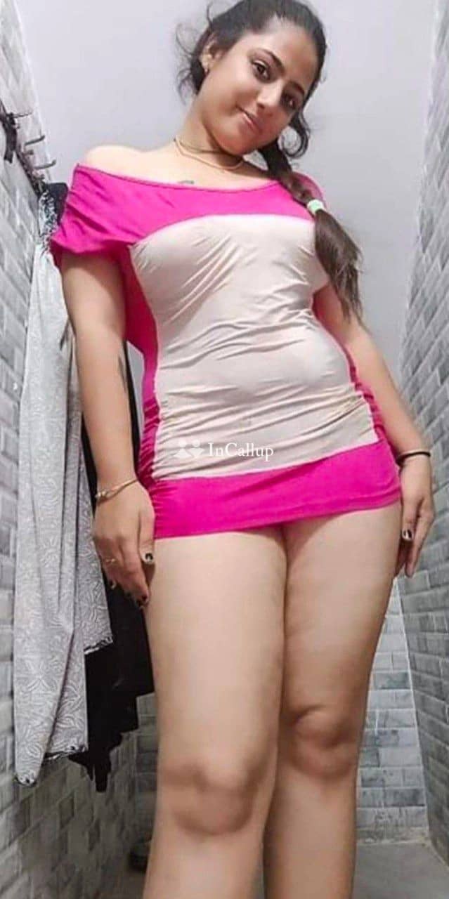experience the allure of mamta kumari 23 athletic blonde beauty available for videocalls in cuttack - Call Girls in Cuttack