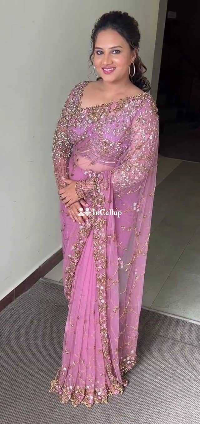 close to cuttack known for being sensual smooth black eyes and black hair available now trusted reliable service - Call Girls in Cuttack