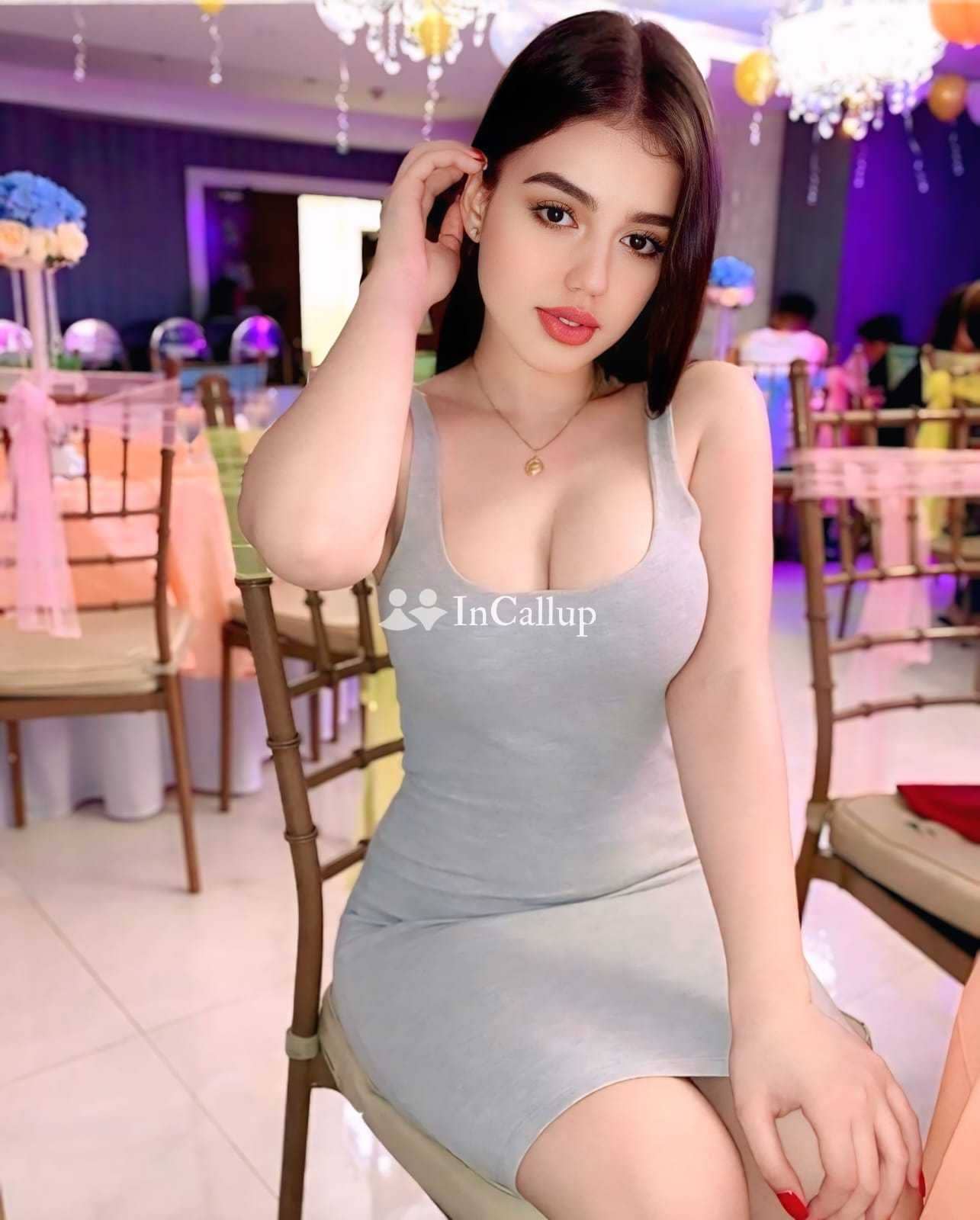 tempting black eyes and black hair girlfriend located in dehradun escort service in dehradun available for outcall - Call Girls in Dehradun