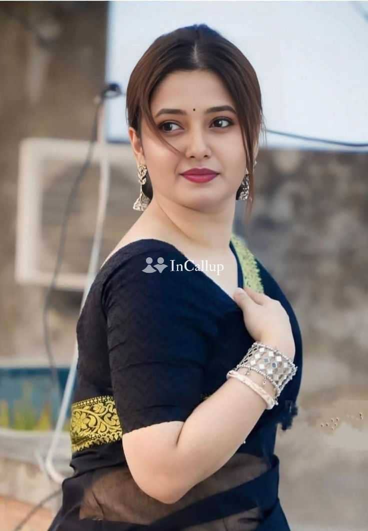 charming black eyes and black hair alluring known for being adventurous living in dehradun - Call Girls in Dehradun