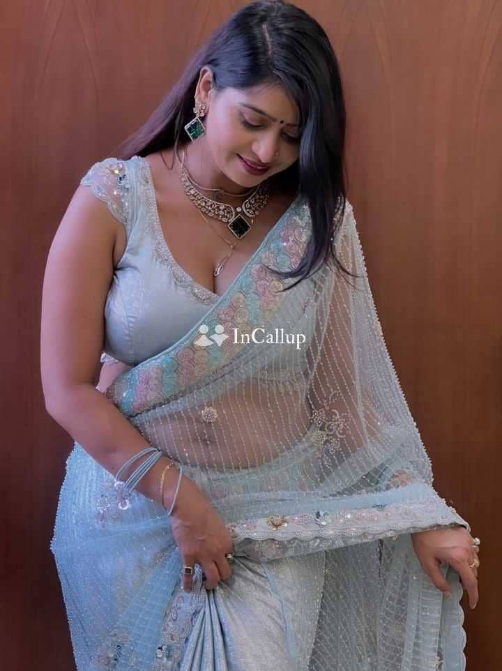 my name is full cash payment and i am a eighteen year old call girls perfect black hair and brown eyes - Call Girls in Deoghar