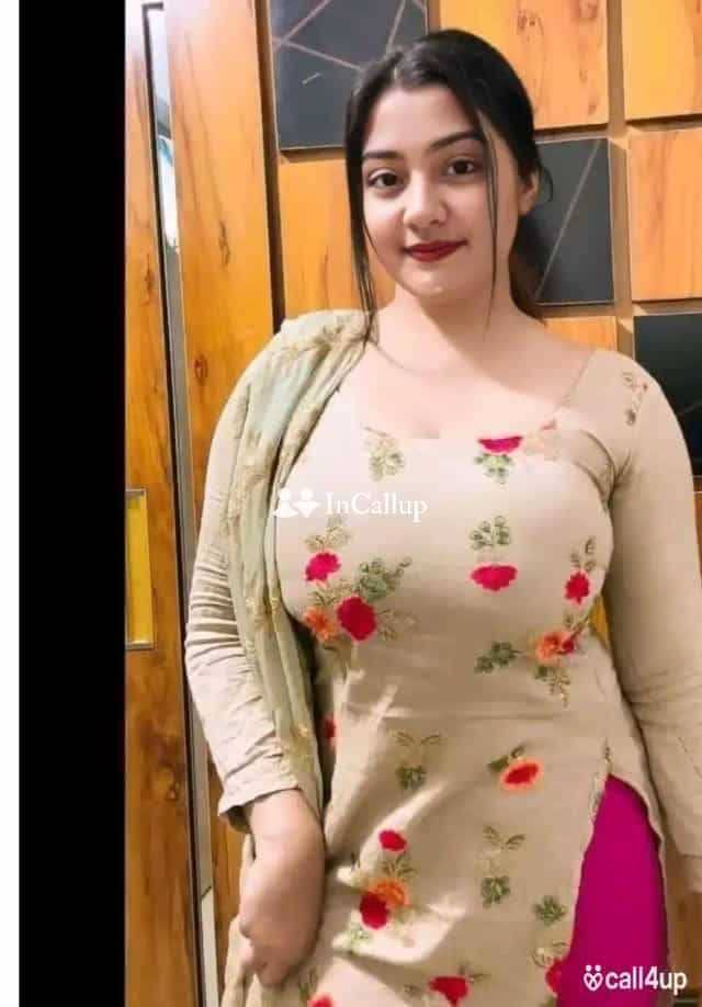 mature black hair and black eyes escort girl from deoghar available now trusted reliable service - Call Girls in Deoghar