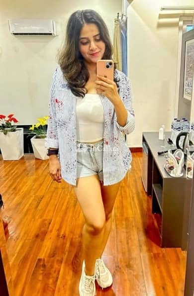 experience unforgettable moments with pooja patel a stunning 20yearold escort in durgapur ready to indulge you - Call Girls in Durgapur