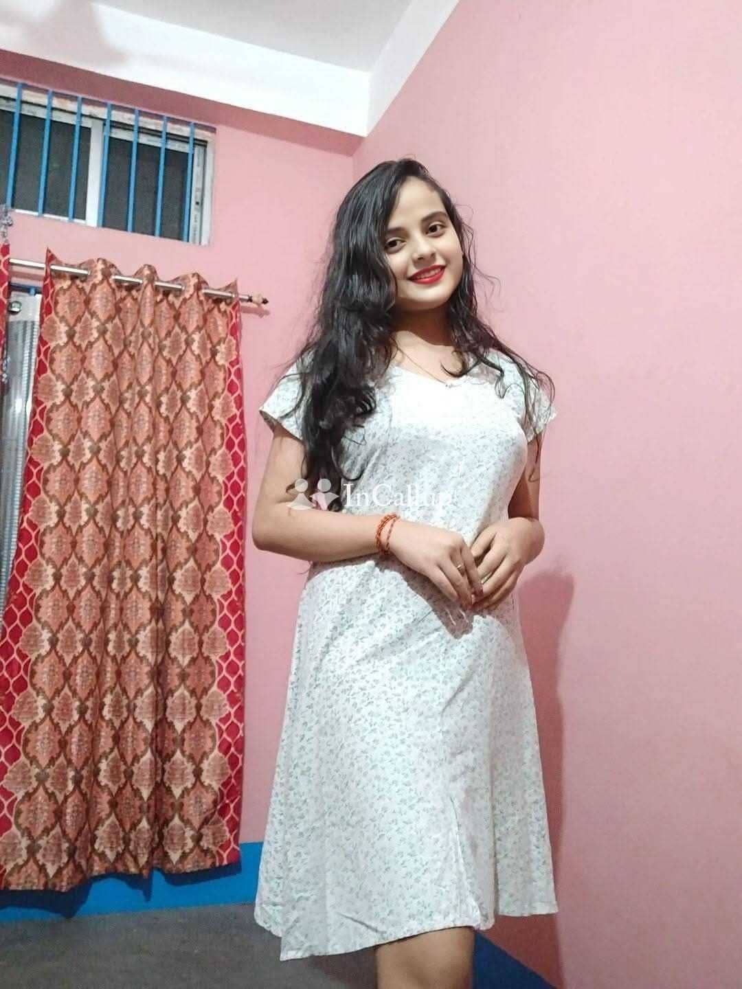 romantic time in durgapur known for being bold stylish black hair and brown eyes - Call Girls in Durgapur