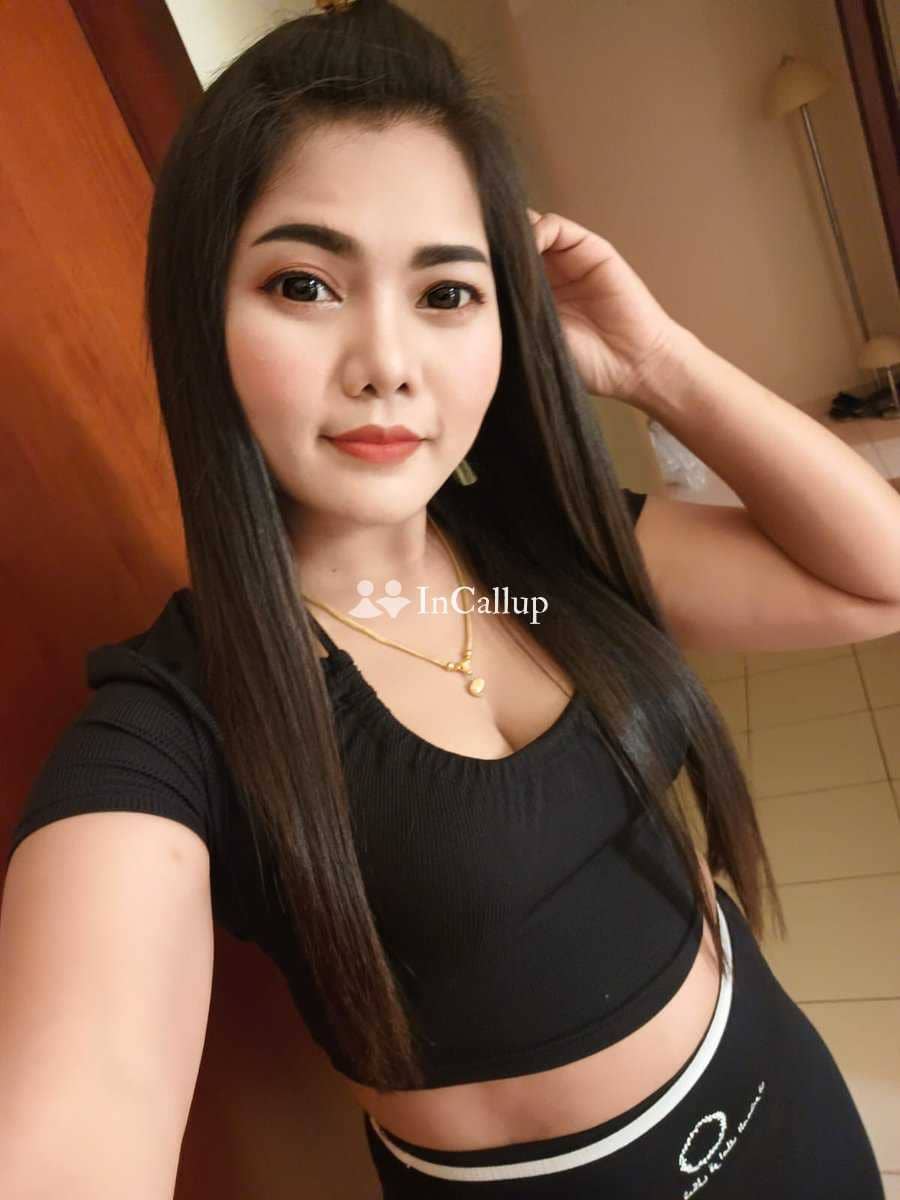 experience pure pleasure with anjali your seductive curvy companion in durgapur for unforgettable adventures - Call Girls in Durgapur