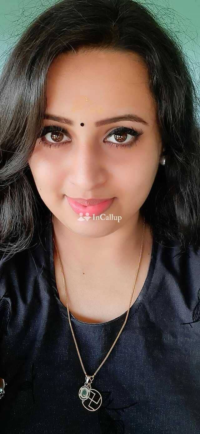 delicate black hair and black eyes hot companion in durgapur available now trusted reliable service - Call Girls in Durgapur