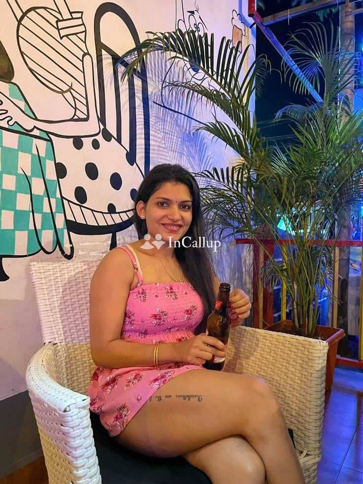 sensual madhu twenty two year old call girls dwarka escort service available for long bookings - Call Girls in Dwarka