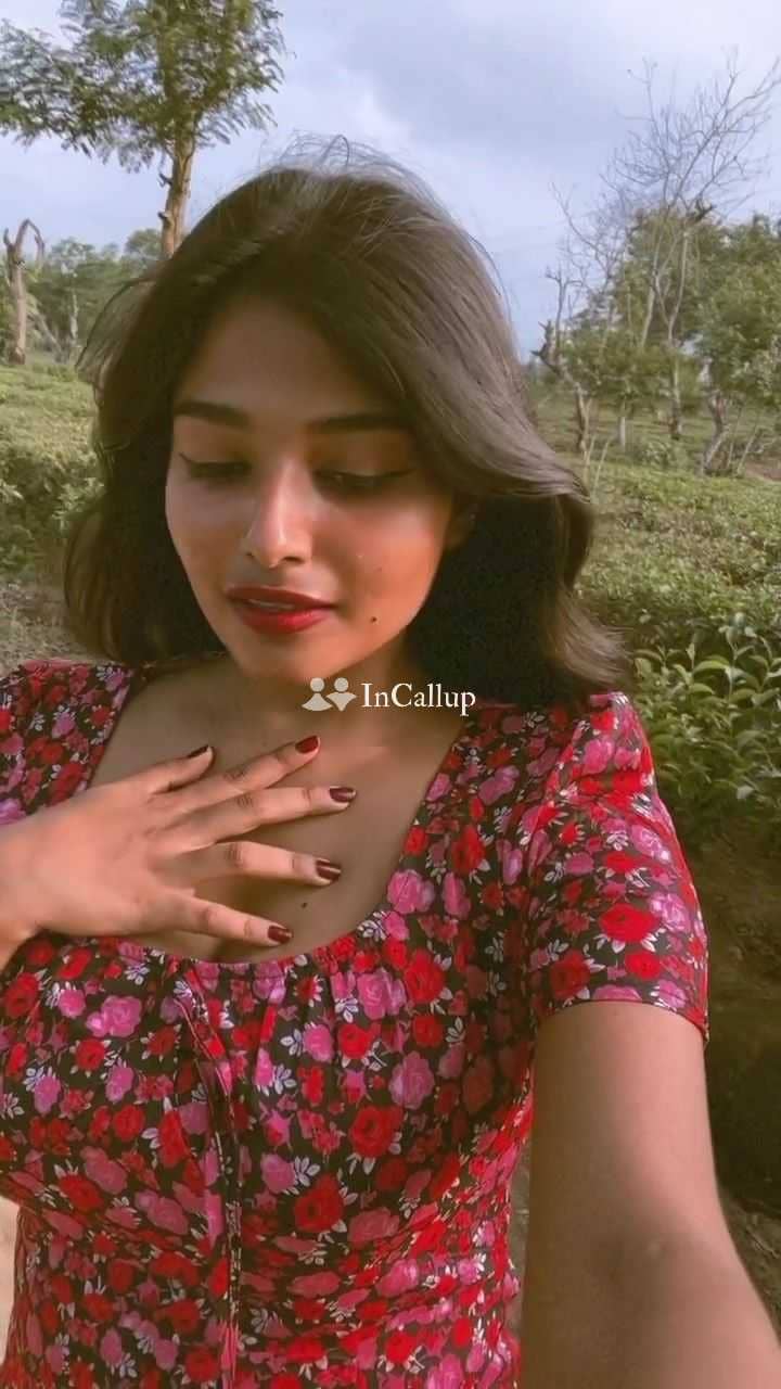 experience passion with madhu a twenty two year old call girls available now trusted reliable service - Call Girls in Dwarka