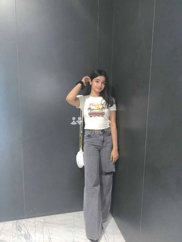 known for being attractive available for private dates hot companion in east sikkim - Call Girls in East Sikkim