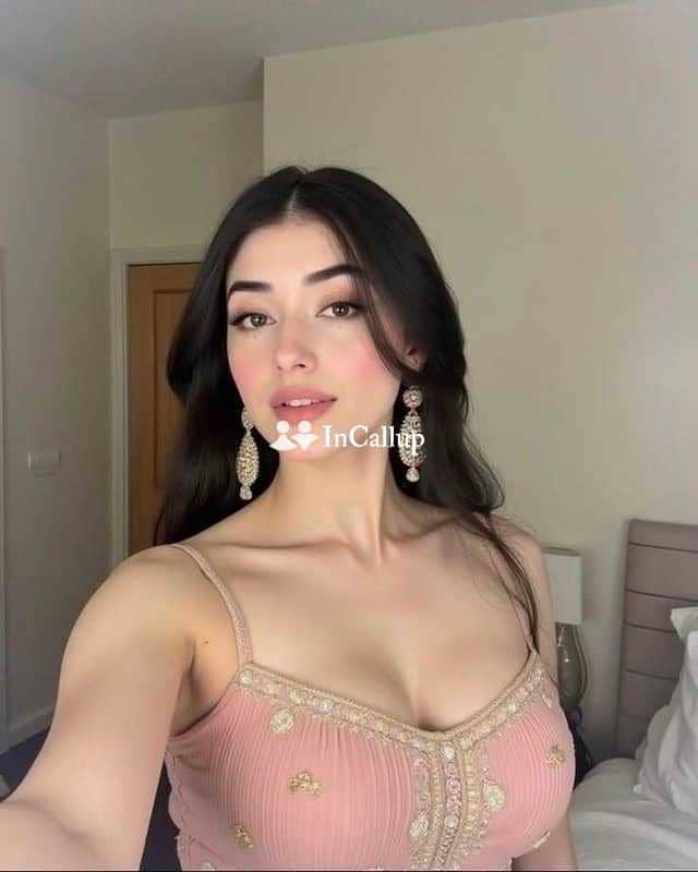 known for being alluring close to eluru sparkling black eyes and black hair intimate oral anal service - Call Girls in Eluru