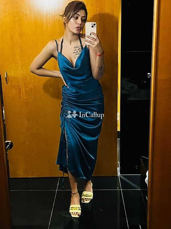 with busty body and black eyes known for being cute your city english bazar luxury oral anal service - Call Girls in English Bazar