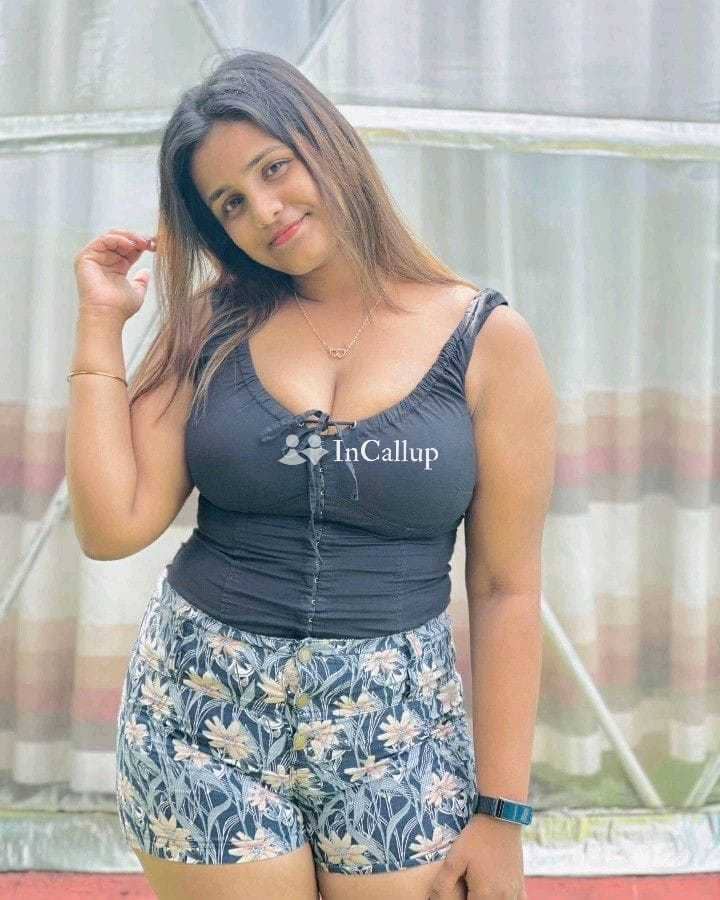 glamorous bdsm erotic massage threesome videocall standing babe available for discreet meetings - Call Girls in Faizabad