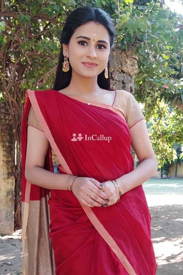 girls from ghaziabad available for long bookings ghaziabad escort service seductive black hair and brown eyes - Call Girls in Ghaziabad