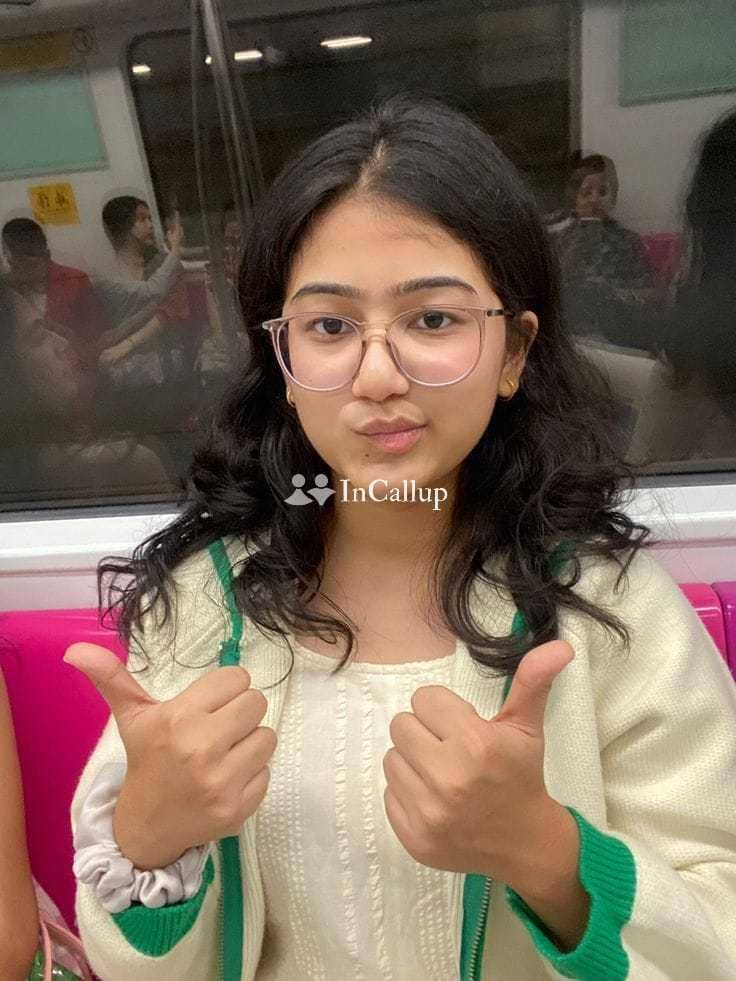 pretty black hair and black eyes your city goalpara available for girlfriend experience - Call Girls in Goalpara