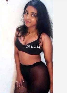 glamorous oral anal bdsm girlfriend experience babe known for being charming hot auburn eyes and brown hair - Call Girls in Gulbarga