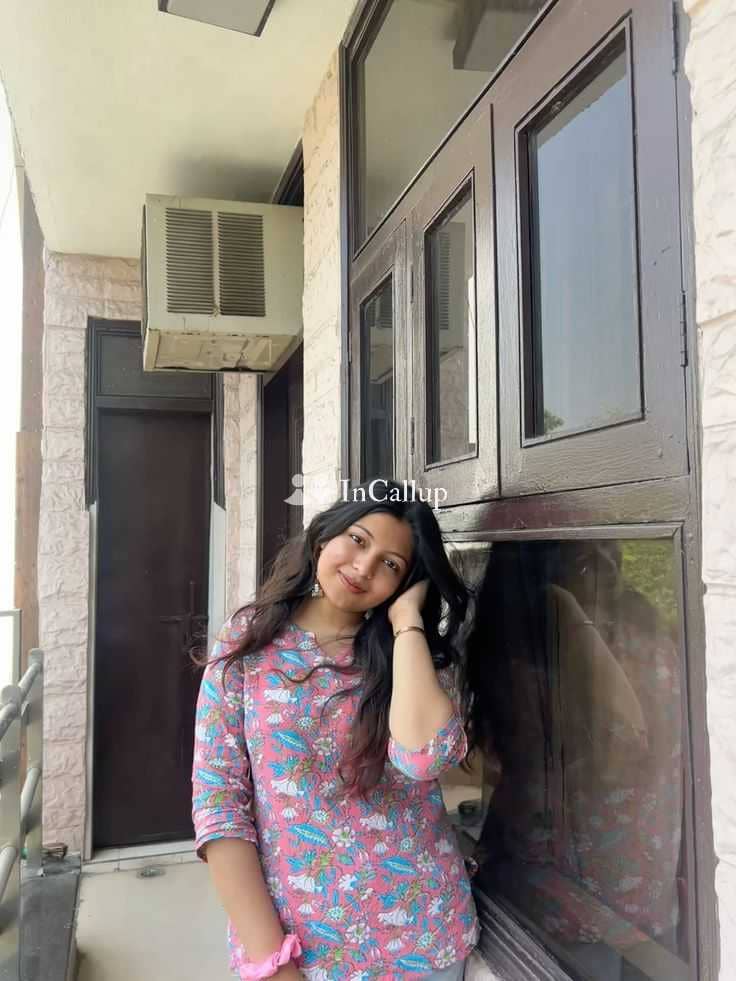 escort available for incall sweet khushi twenty one years old call girls for your pleasure - Call Girls in Gurugram