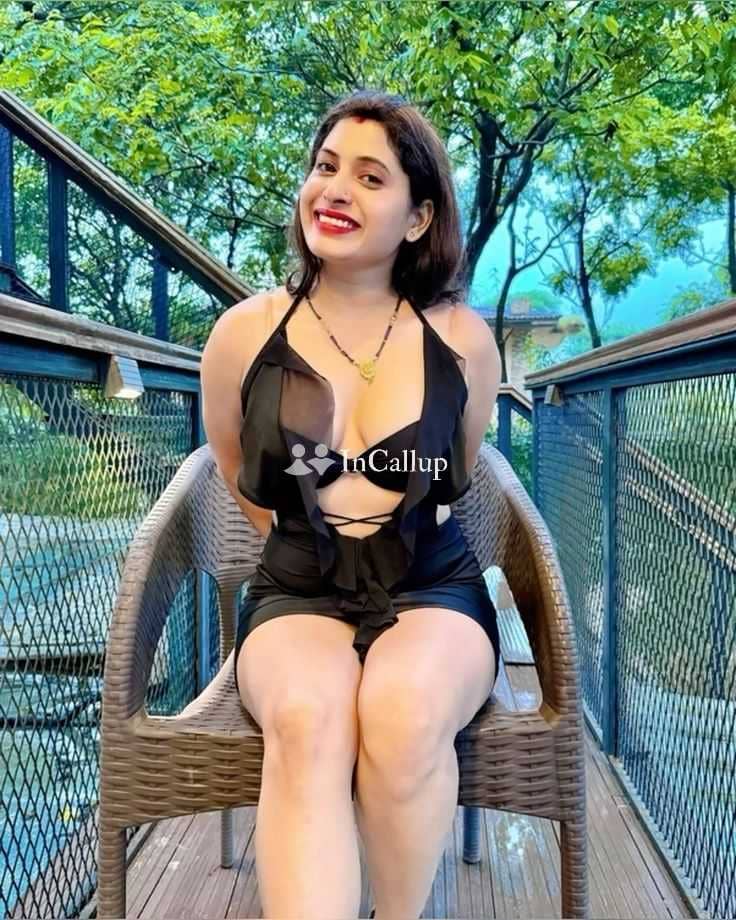 available for weekend fun premium with blonde hair and black body type available now trusted reliable service - Call Girls in Guwahati