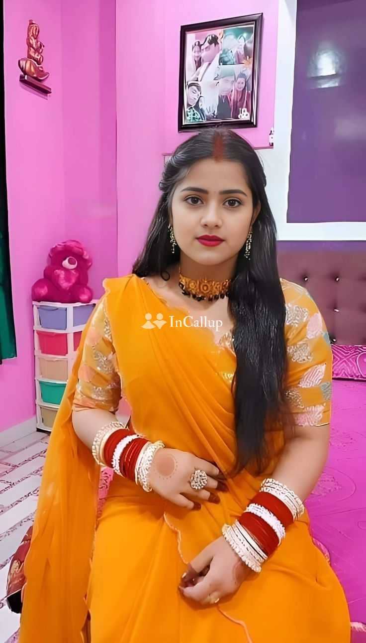 find no advance case paym your twenty two year old call girls companion fresh black hair and brown eyes - Call Girls in Gwalior