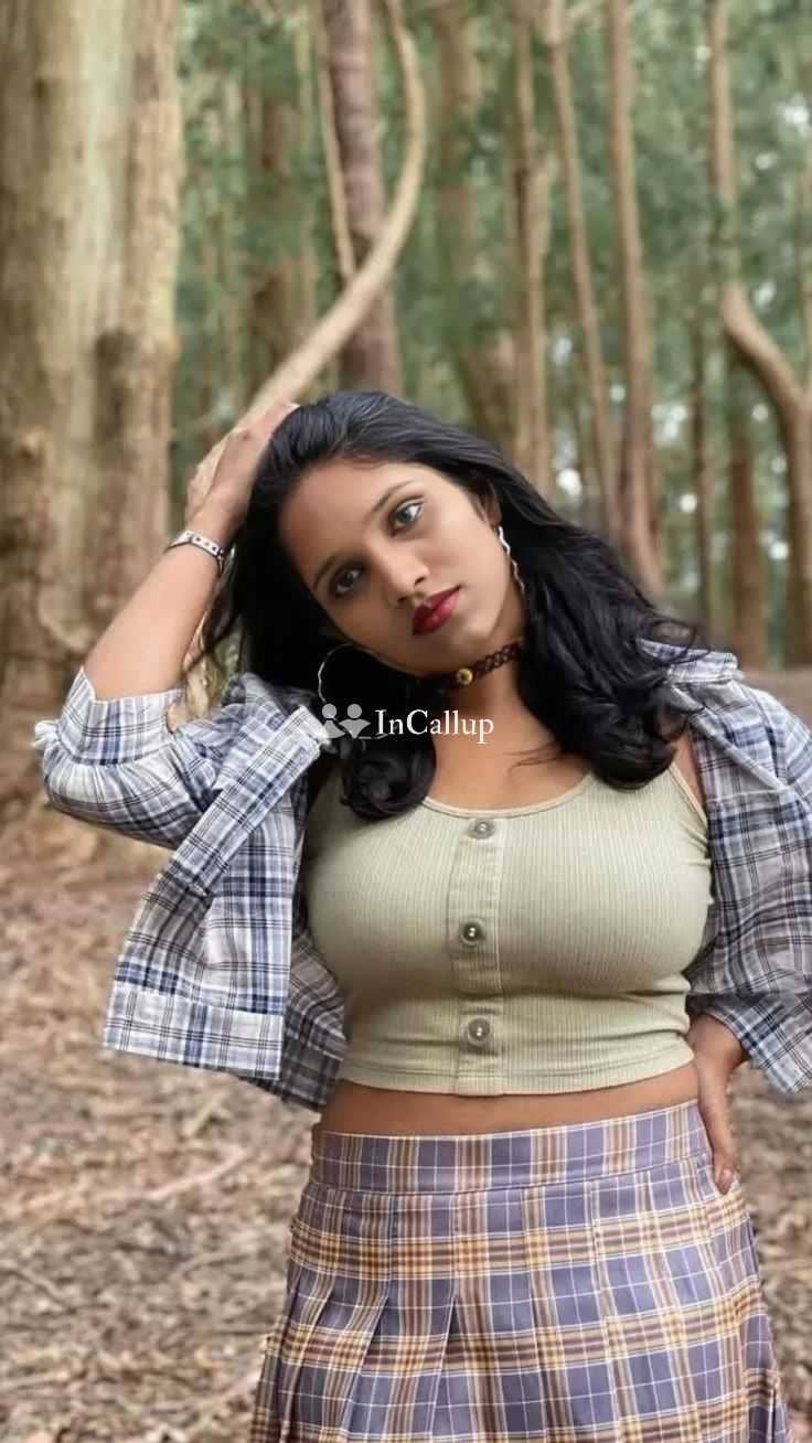 sexy blowjob escort available for discreet meetings tempting colored eyes and blue hair - Call Girls in Gwalior