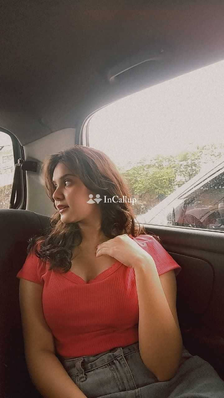 available for private dates known for being rare curvy arawy angel nineteen years old call girls intimate - Call Girls in Gwalior