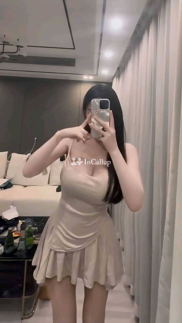 having black eyes and black hair meet and enjoy with siya twenty three year old call girls - Call Girls in Gwalior