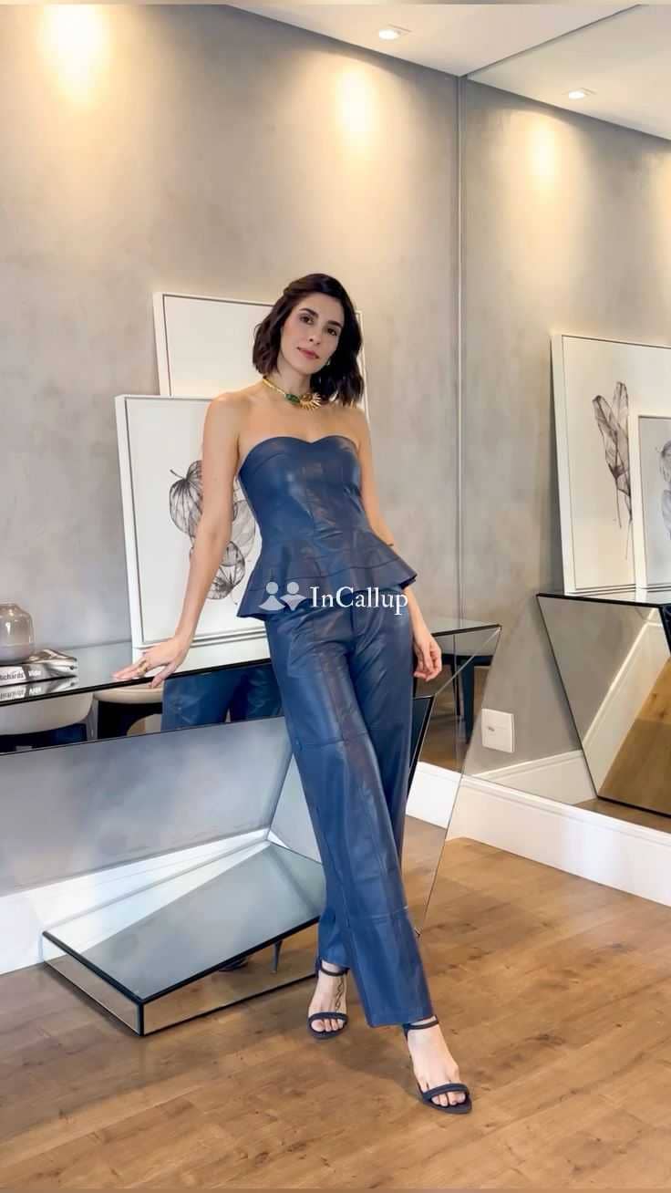 seductive black hair and black eyes young bdsm girlfriend experience body ejaculation erotic massage fetish escort - Call Girls in Gwalior