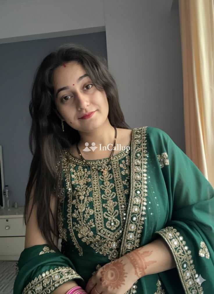 known for being friendly available for casual fun attractive brunette body and black eyes - Call Girls in Hajipur