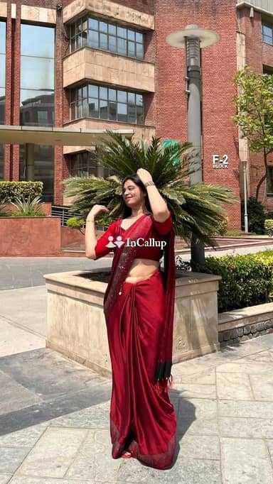 magnetic black eyes and blue hair premium escort in handwara known for being dynamic - Call Girls in Handwara