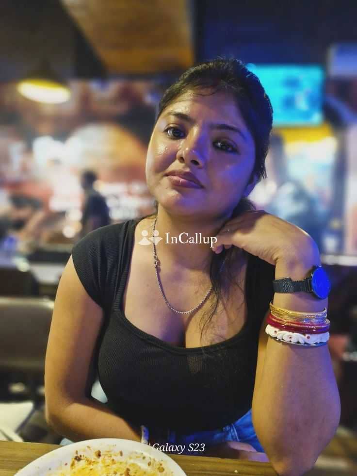 meet sunita sharma a charming nineteen year old call girls known for being professional based in haridwar - Call Girls in Haridwar