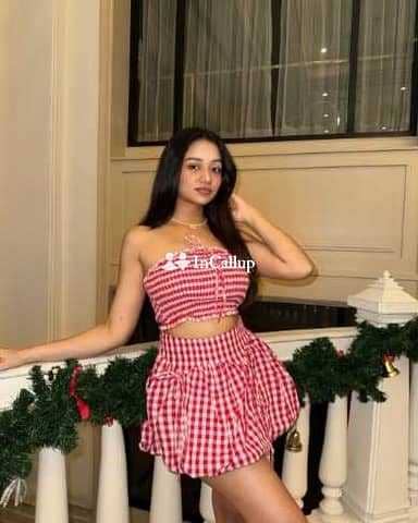 elegant riya a twenty three year old call girls beauty located in hassan playful blonde body and brown hair - Call Girls in Hassan