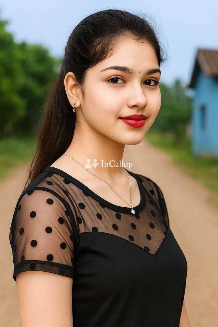 dreamy black eyes and brown hair available now trusted reliable service - Call Girls in Hassan