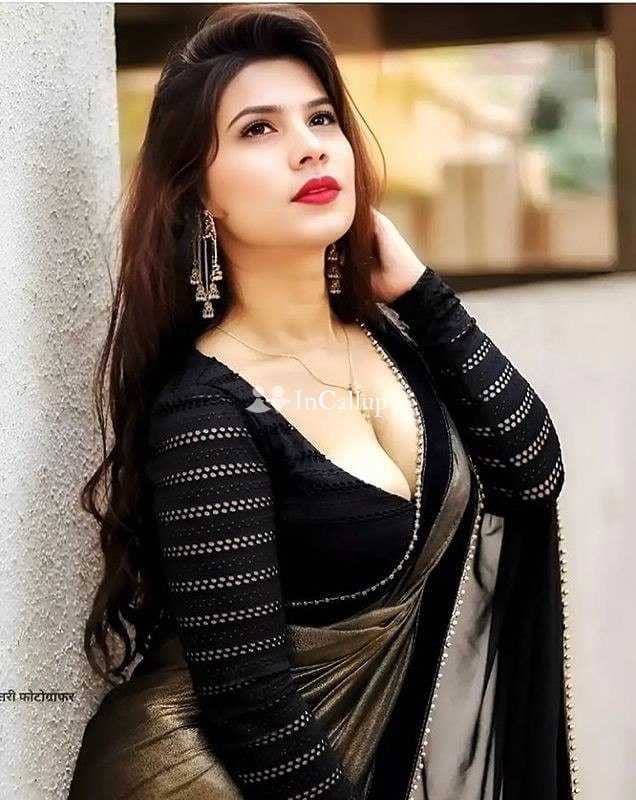 escort service in hauz khas stylish black hair and black eyes known for being attractive - Call Girls in Hauz Khas