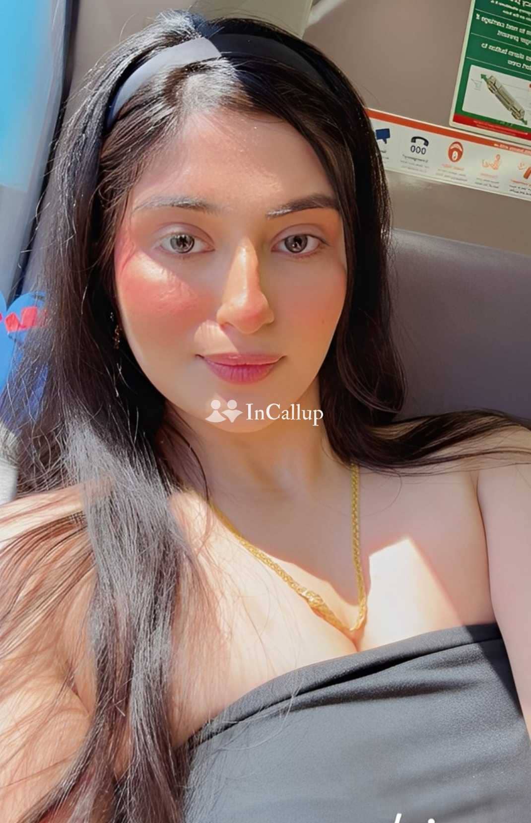 hot black eyes and black hair available for business trip service working in hauz khas - Call Girls in Hauz Khas