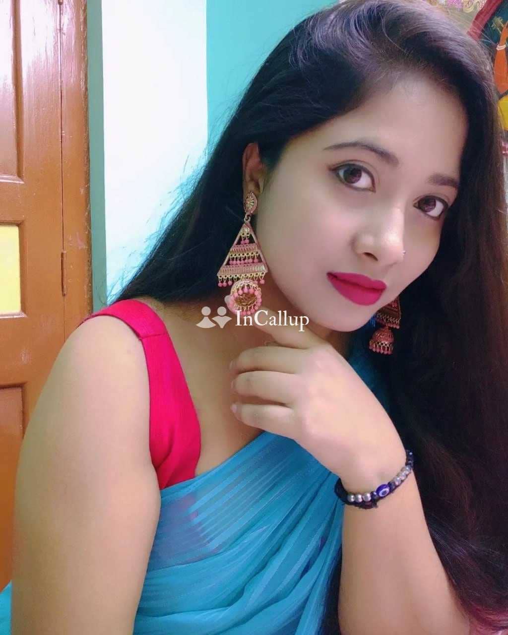 available for available 24x7 escort available in hauz khas known for being dynamic pretty black hair and black eyes - Call Girls in Hauz Khas