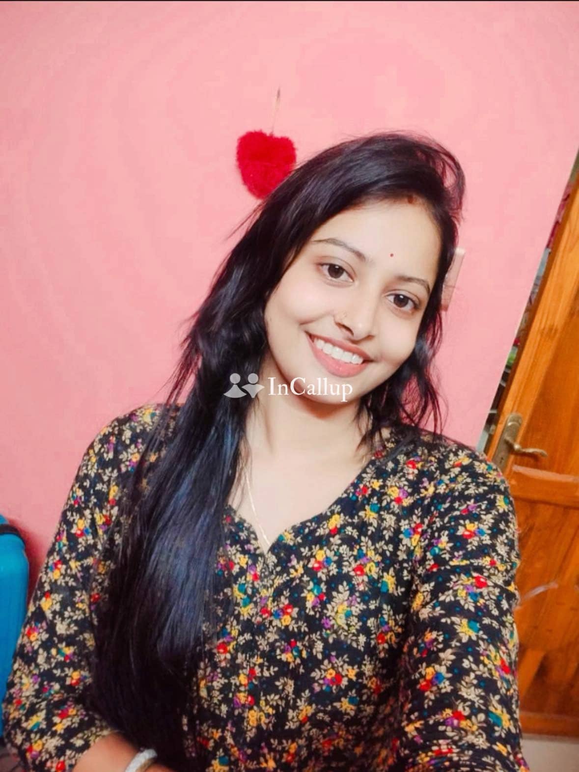 indulge in an unforgettable experience with neha your charming call girl in howrah 21 with stunning blonde hair - Call Girls in Howrah