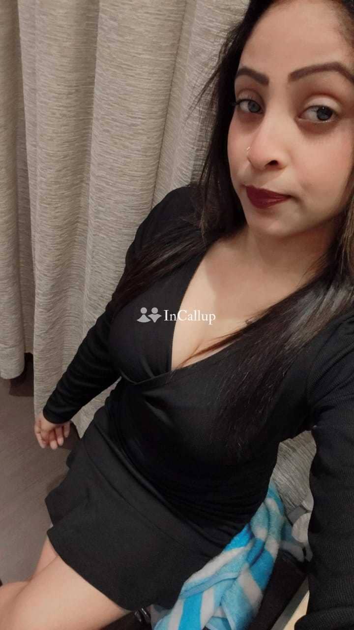 known for being bold attractive black body and black eyes available for party companion exclusive escort in howrah - Call Girls in Howrah