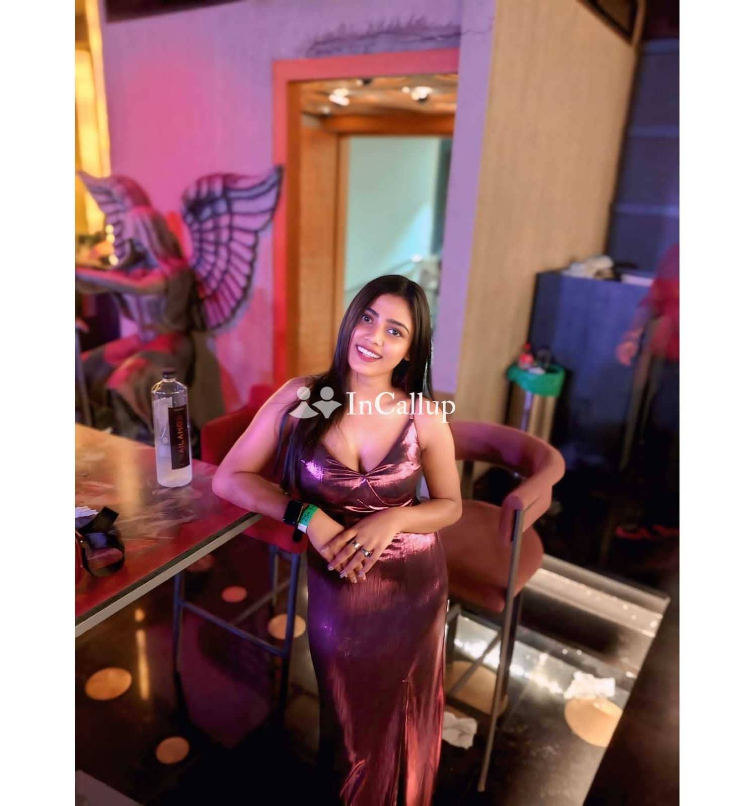 indulge in unmissable pleasures with 21yearold bald beauty in hyderabad ready for your desires - Call Girls in Hyderabad