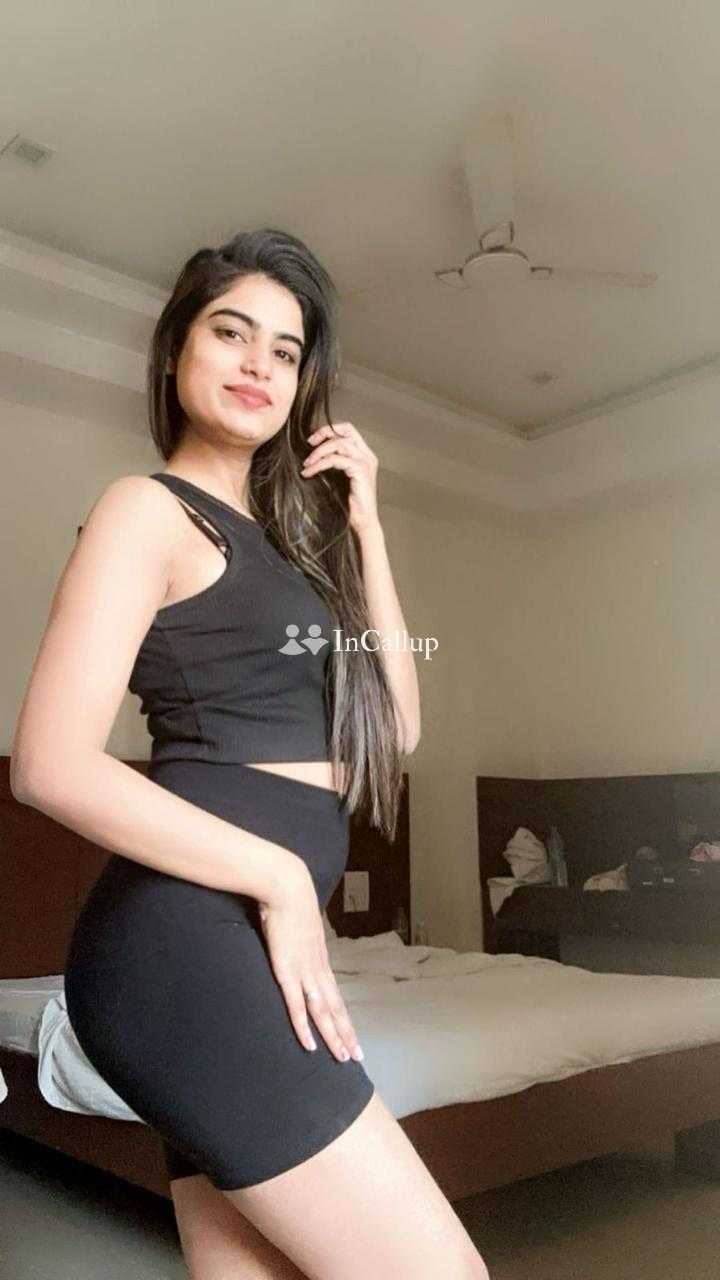 known for being charming with black hair and black eyes available now trusted reliable service - Call Girls in Hyderabad