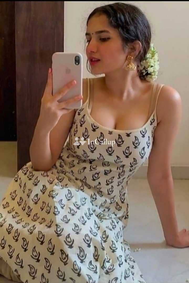 feminine black hair and brown eyes offering oral anal bdsm girlfriend experience porn actresses - Call Girls in Hyderabad