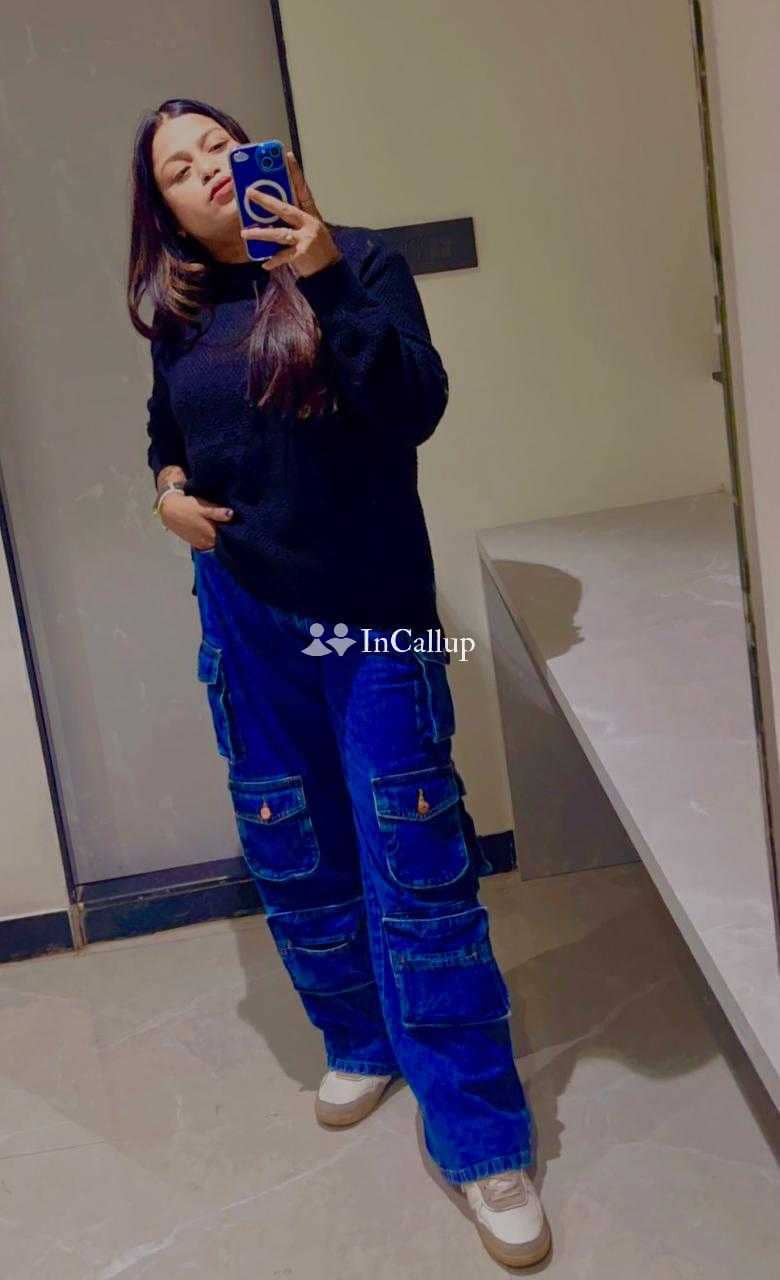 explore thrilling encounters with a seductive 22yearold call girl in hyderabad ready to fulfill your deepest desires - Call Girls in Hyderabad