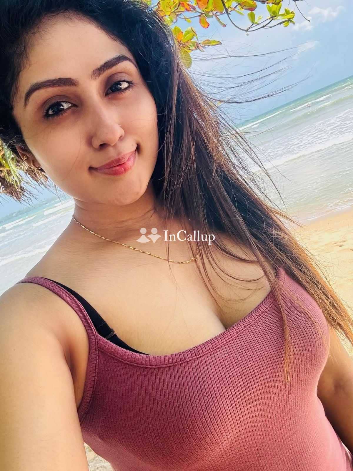 seductive feminine black hair and black eyes offering passionate girlfriend experience known for being angelic - Call Girls in Hyderabad