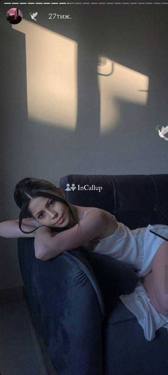 known for being attractive flirty laksjskdslsksjhd twenty one year old call girls babe playful - Call Girls in Hyderabad