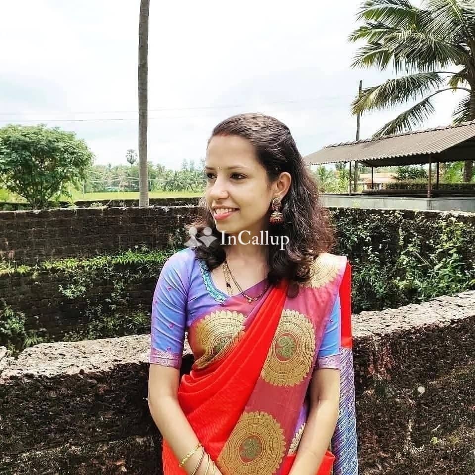 low price full service escort in hyderabad offering bdsm and role play with a petite redhead at your service - Call Girls in Hyderabad