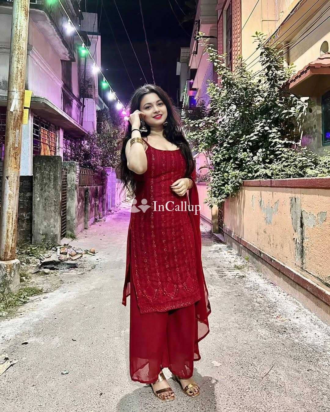 provocative sweet genuine work sir ggg twenty one years old call girls for your pleasure long legs and black eyes - Call Girls in Hyderabad