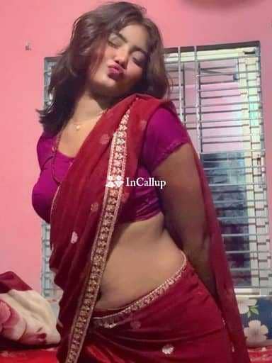 charming black eyes and black hair working in hyderabad known for being charming - Call Girls in Hyderabad