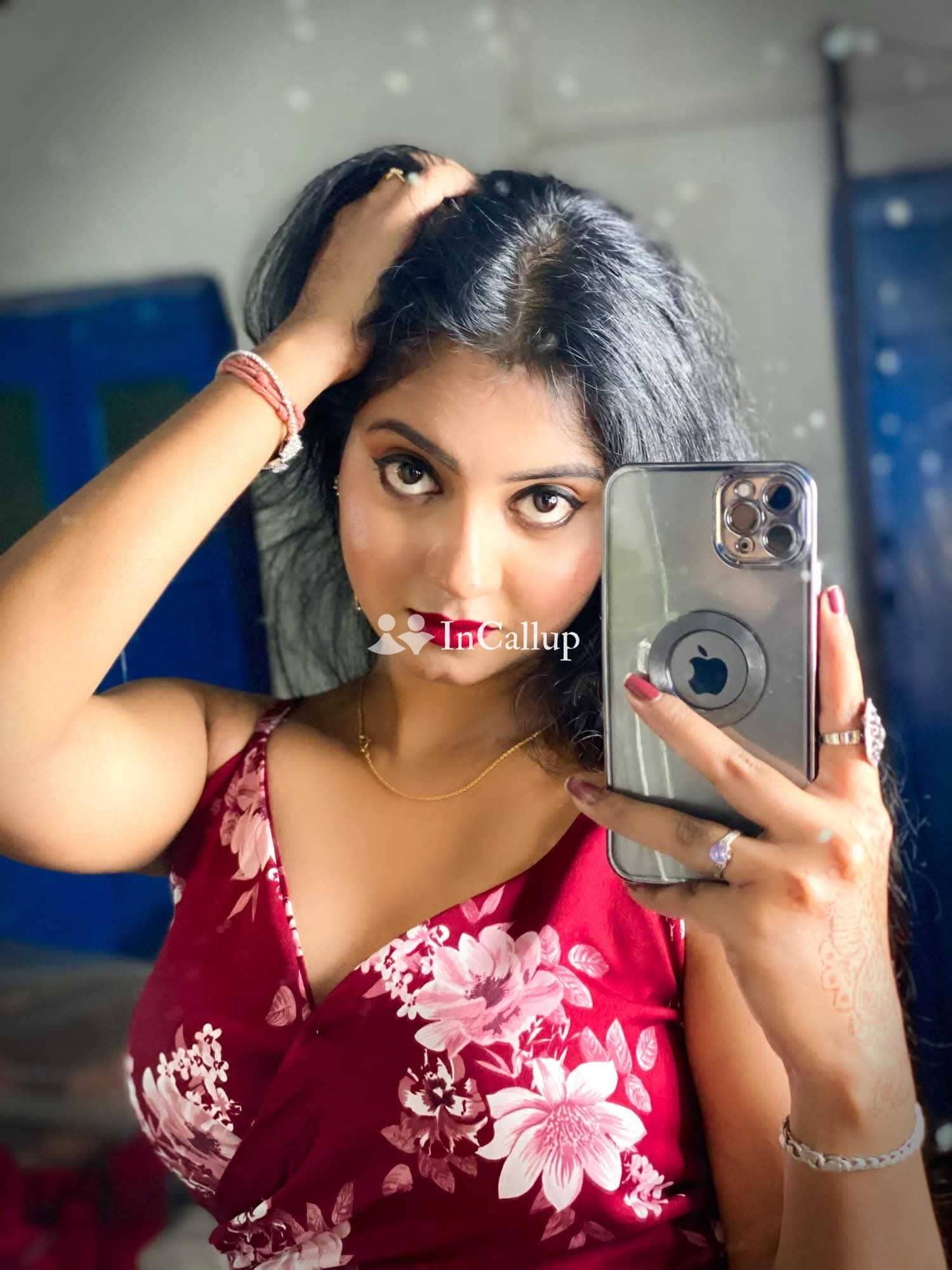 i am videos call service a twenty two year old call girls black tall weighing blue indore escort service - Call Girls in Indore